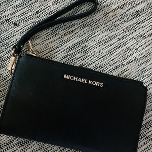 Michael Kors Wristlet
